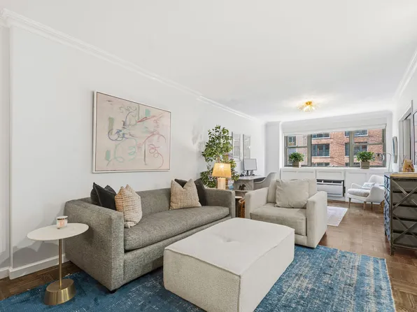 315 East 72nd Street image 1 of 16