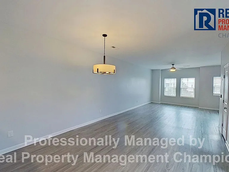709 Elton Ave #1 — Photo 9