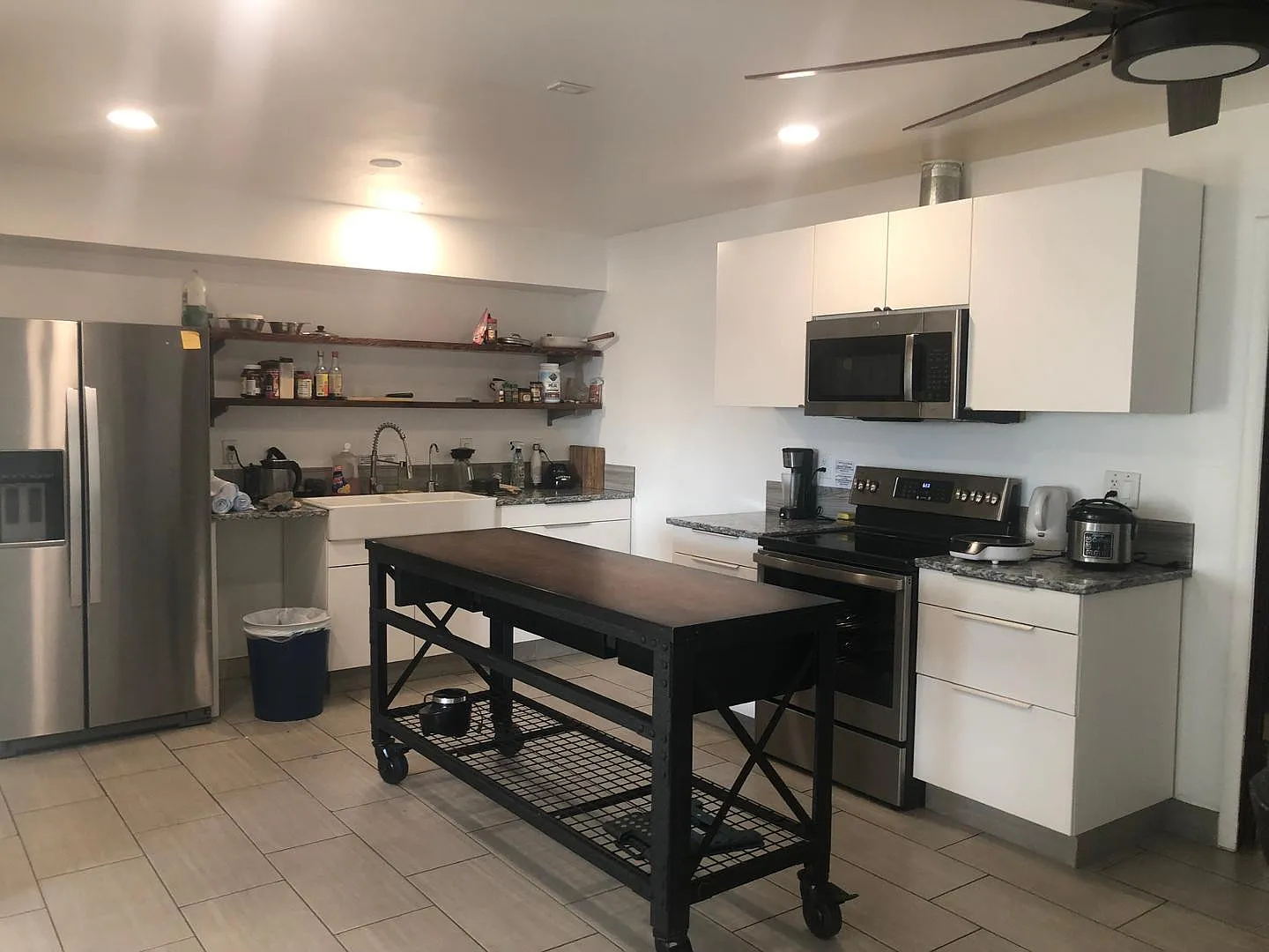 4 bed, 2240 sqft, $2,595 — Photo 4