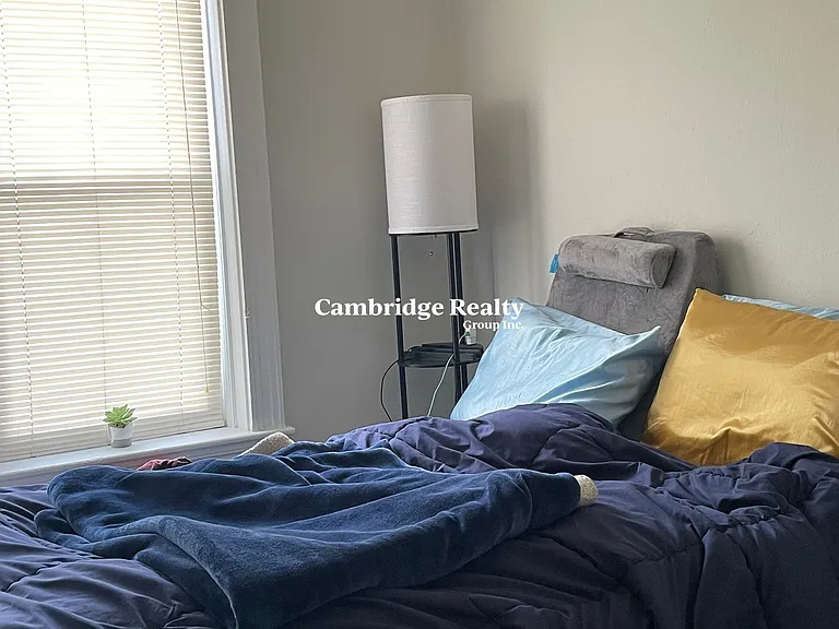 33 Highgate St #6T — Photo 15