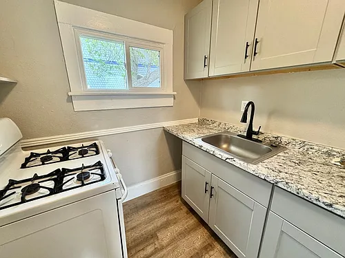 501 N Weber St #2 Photo 1