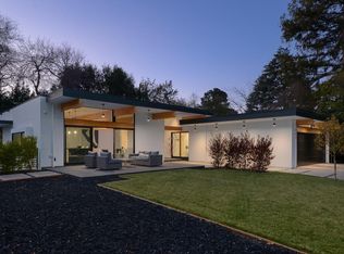 961 Lundy Ln, Los Altos, CA 94024