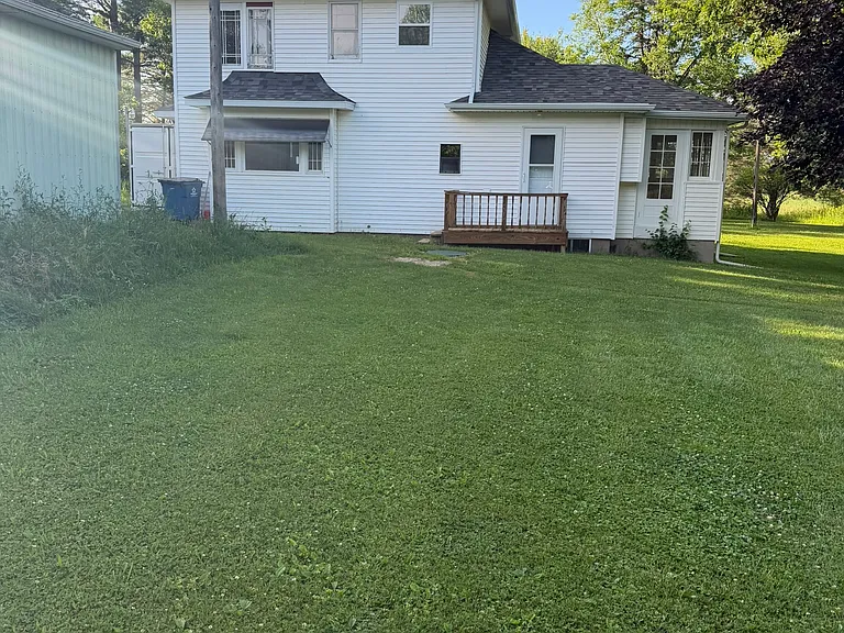 6916 Billwood Hwy — Photo 2