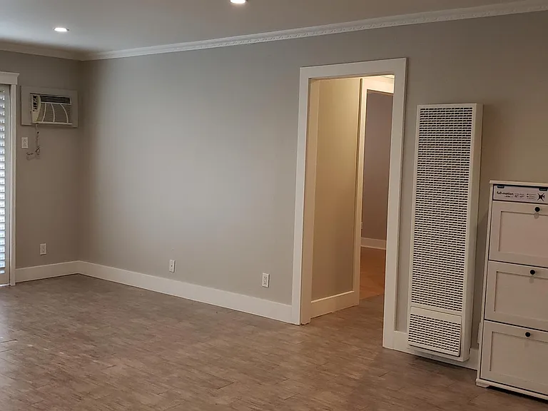 3131 S Canfield Ave #110 — Photo 3