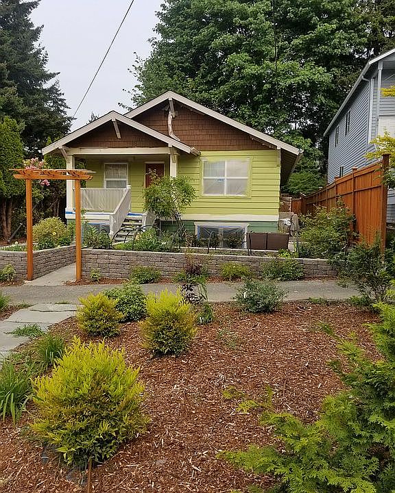 2nd image of 4220 34th Ave W