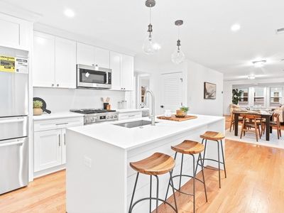 60 Governor Winthrop Rd #60, Somerville, MA, 02145