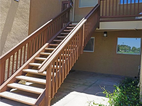 5th image of 42140 Lyndie Ln Unit 15