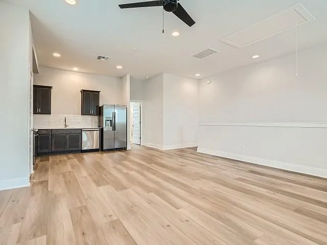 7905 Southlake Pass — Photo 2