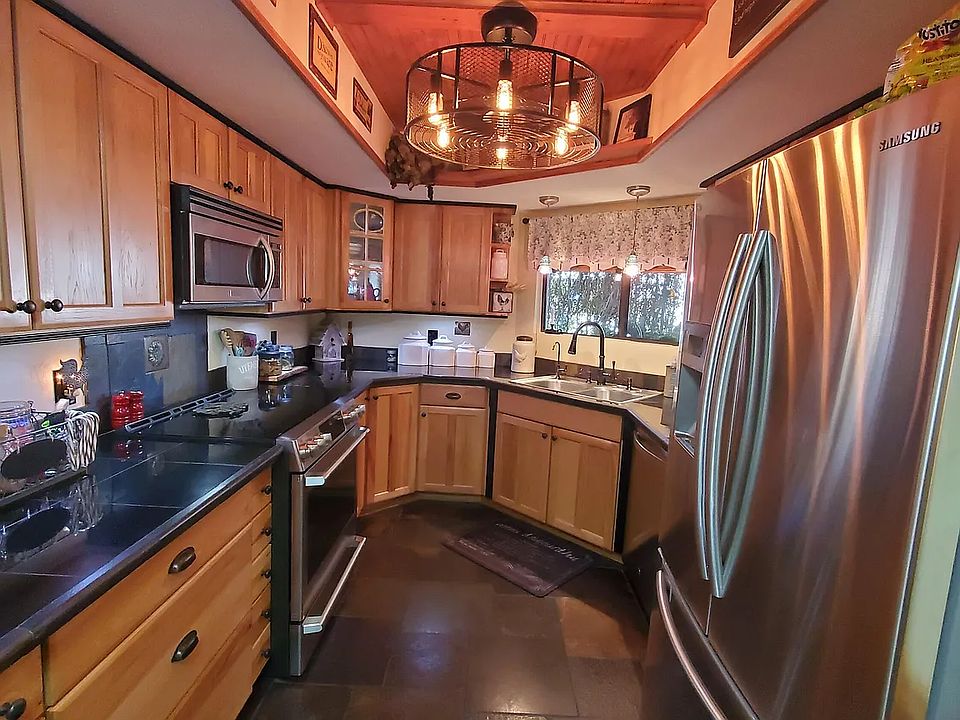 1st image of 9237 N 47th Dr