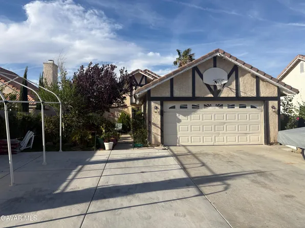 5237 Sunburst Dr, Palmdale, CA 93552