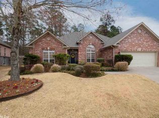 2808 Mossy Creek Dr, Little Rock, AR 72211