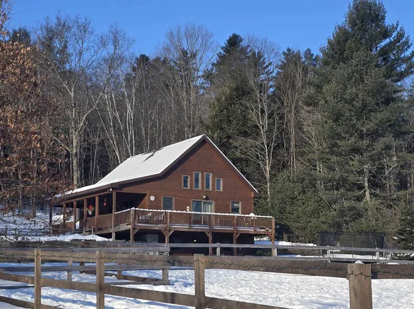 35 Upper Bartonsville Road, Rockingham, VT 05143