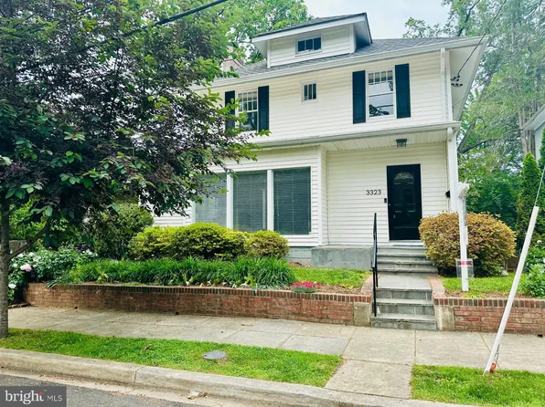 3323 Upland Ter NW, Washington, DC 20015