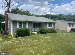 6821 Montgomery Rd, Elkridge, MD 21075