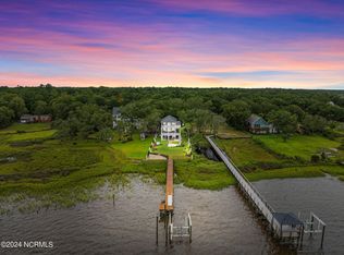 212 Williams Rd, Wilmington, NC 28409