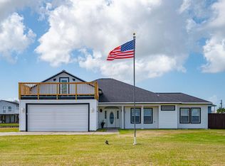 108 Redhead Rd, Rockport, TX 78382