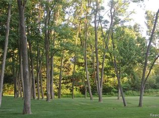 8690 N Ridge Rd, Canton, MI 48187