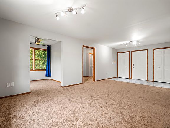5th image of 36891 Brewster Ln #18