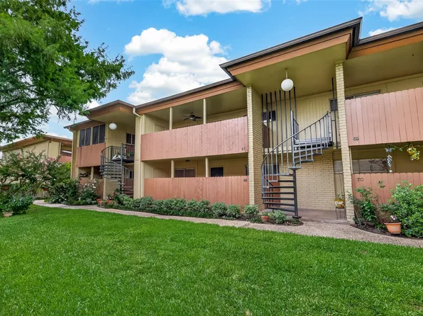 7714 Renwick Dr, Houston, TX