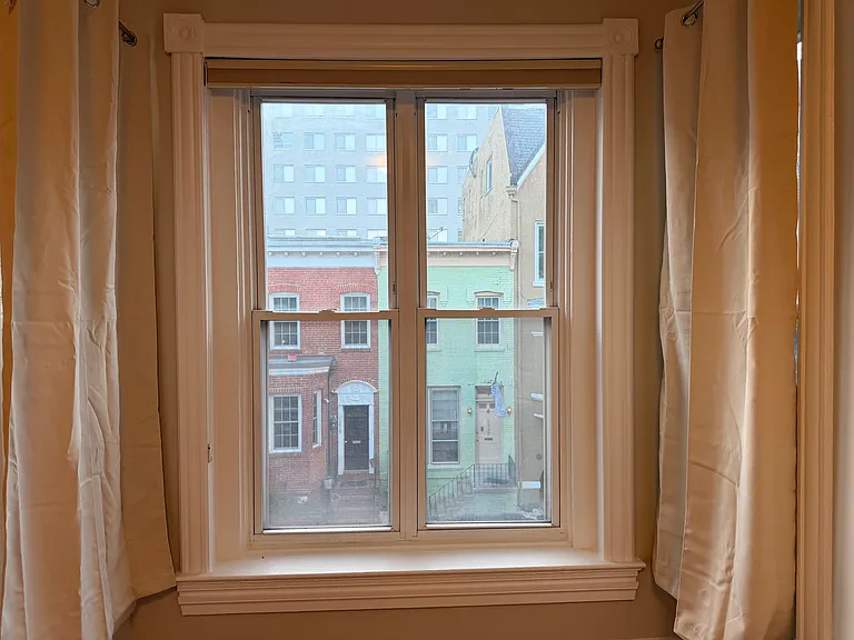 1418 Hopkins St NW #3 — Photo 8