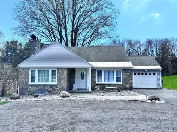 186 Valley View Rd, New Hartford, NY 13413