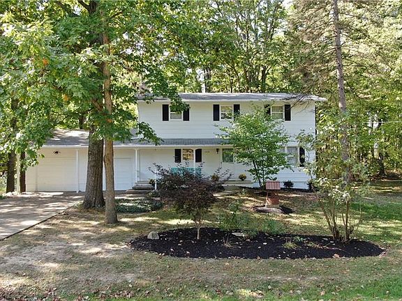 3rd image of 7519 Sylvan Dr