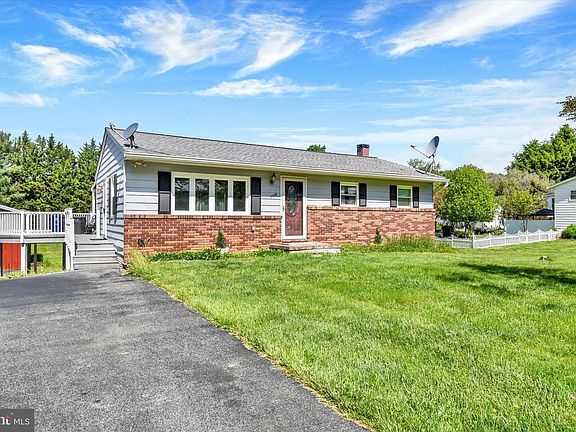 2nd image of 2926 Warehime Rd
