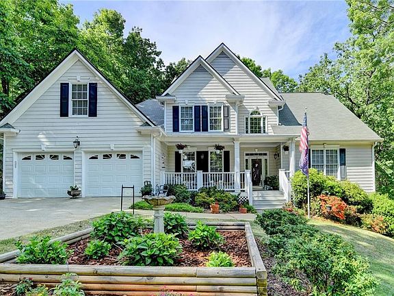 3rd image of 1899 Barnes Mill Rd