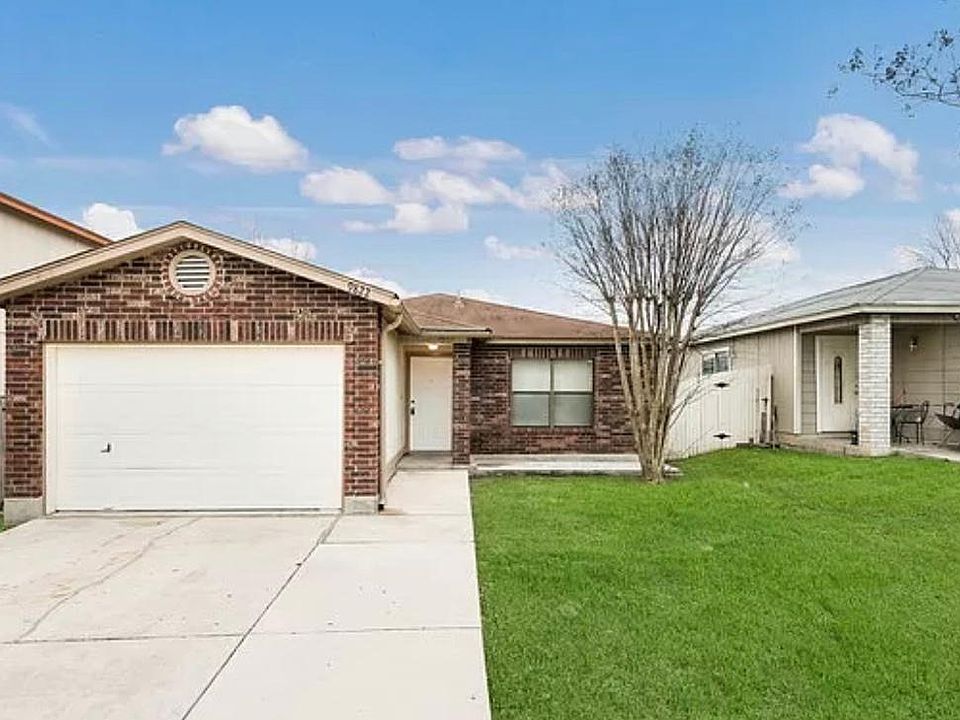 1st image of 9822 Echo Plain Dr