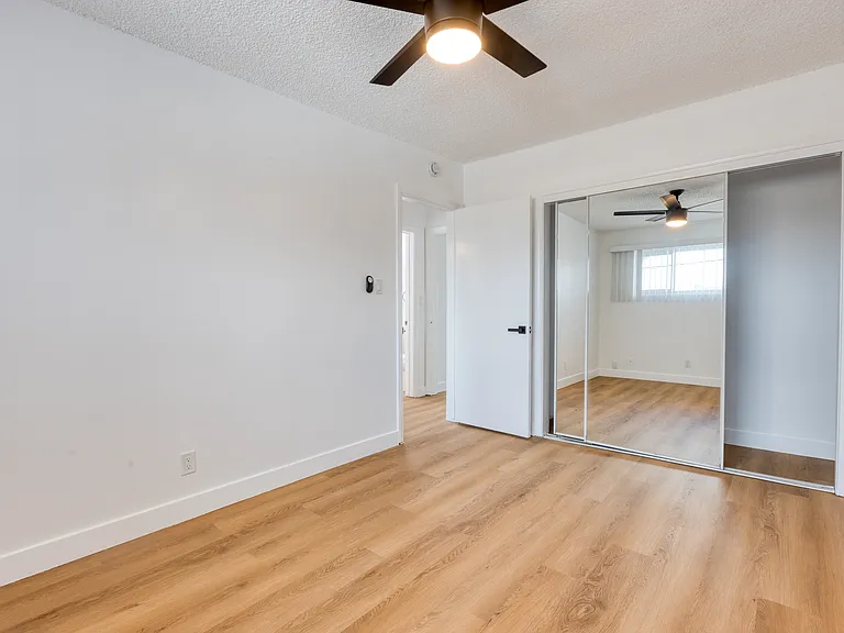 10015 Alondra Blvd — Photo 36