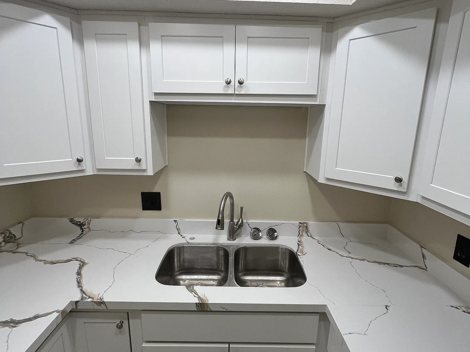 2 bed, 840 sqft, $1,195 — Photo 4