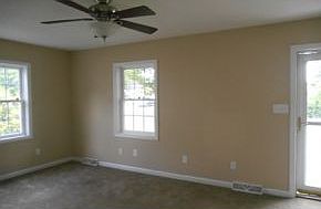 3rd image of 1307 E Holston Ave