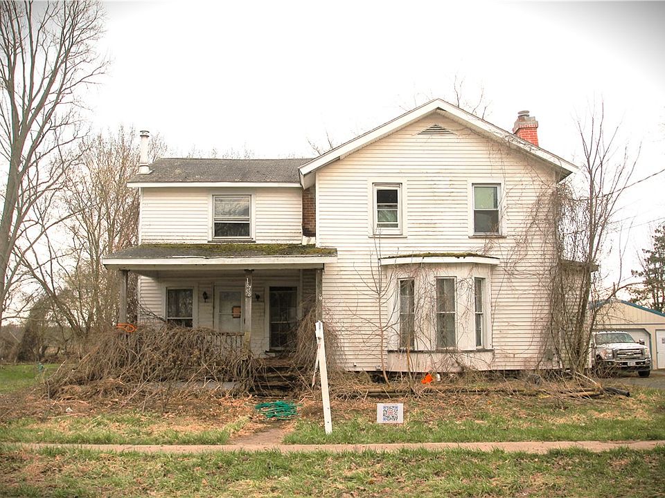 1st image of 16758 Kenmore Rd