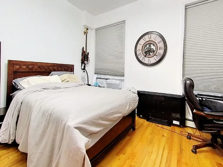 207 2nd Ave #2R — Photo 7