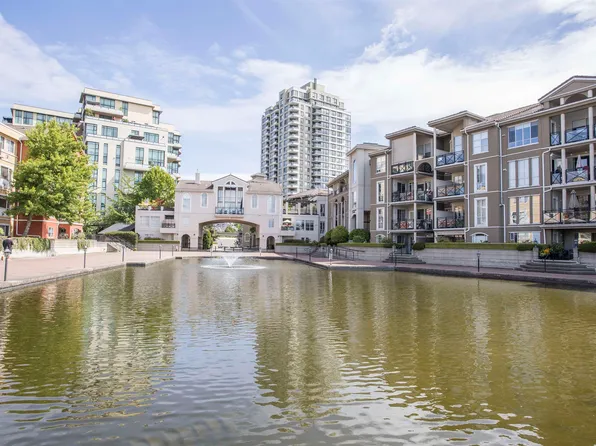 2 Renaissance Sq #309, New Westminster, BC V3M 6K3