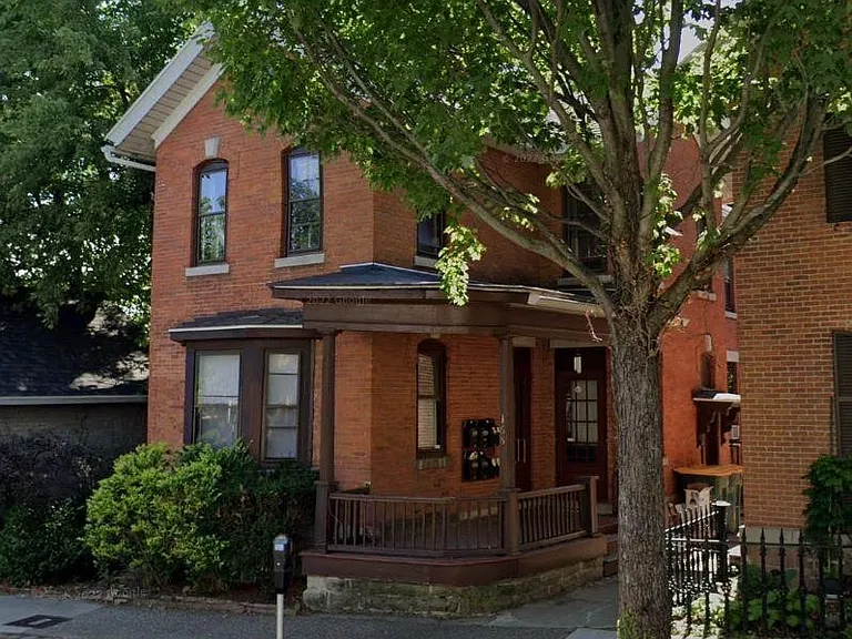 168 Gibbs St #2 — Photo 1