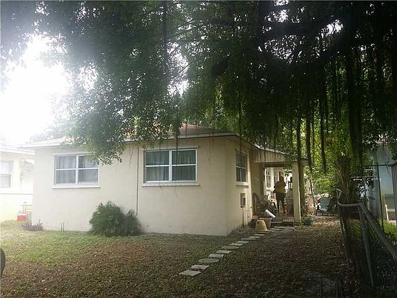 2nd image of 1832 Jefferson St