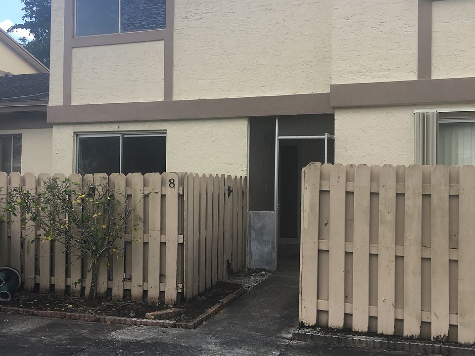 1st image of 10650 NW 30th Pl APT 8
