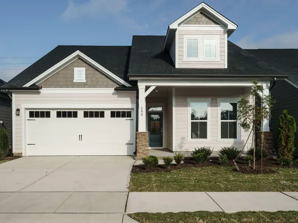600 Still Willow Ln, Wendell, NC 27591