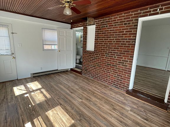 3rd image of 4603 Old Dominion Dr #1