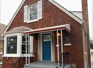 8051 S Yale Ave, Chicago, IL 60620