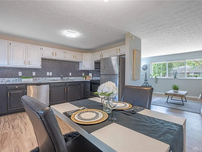 5276 Buckner Dr — Photo 10