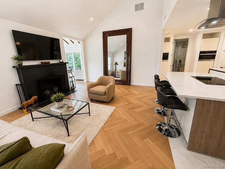 18 Kirk Lake Dr — Photo 6
