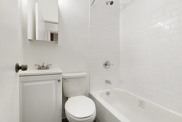 Rented by Compass | media 2