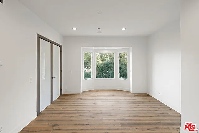 3373 Coldwater Canyon Ave — Photo 15