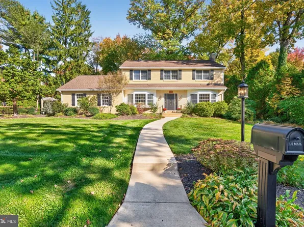 2307 Ruthwynn Dr, Wilmington, DE 19803