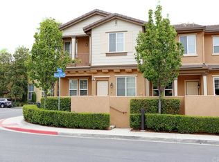 562 W Honey Tree Way, Orange, CA 92865