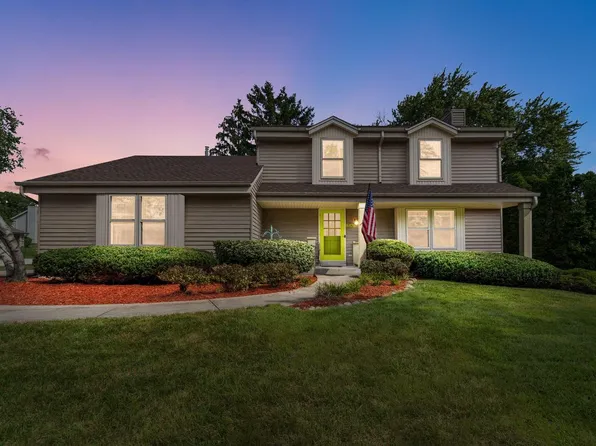 13140 West Wilbur DRIVE, New Berlin, WI 53151