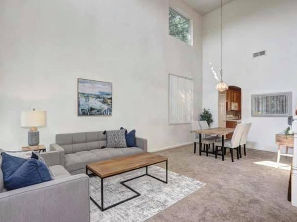 60 Jade Tree Cir #60