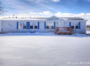 5183 Wooldridge Rd, Belding, MI 48809